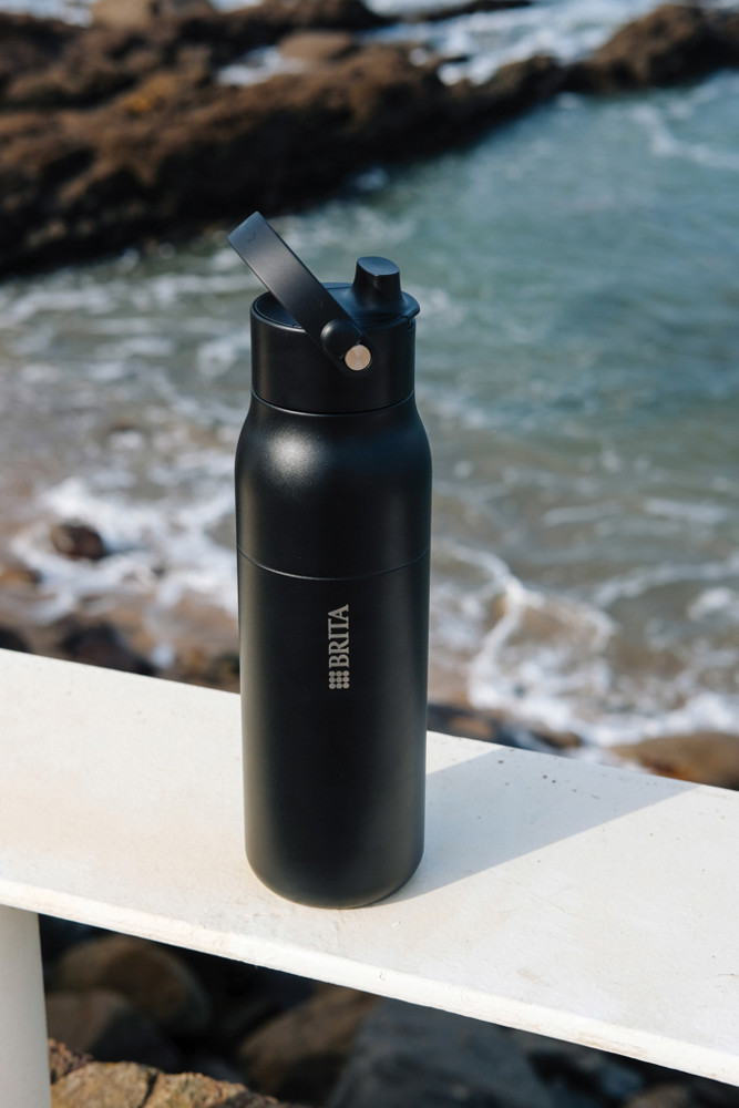 BRITA LARQ Essential waterfles 680ML