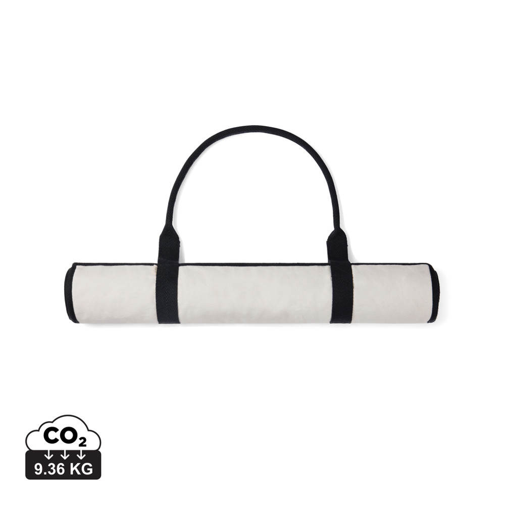 VINGA Volonne AWARE™ recycled canvas strandmat