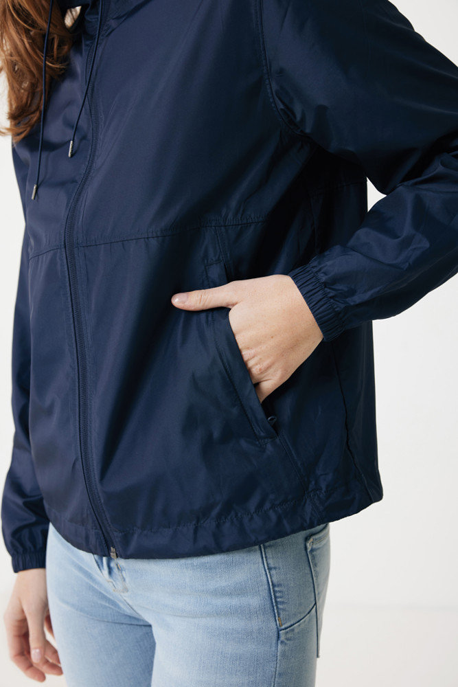 IQONIQ Logan gerecycled polyester lichtgewicht jas