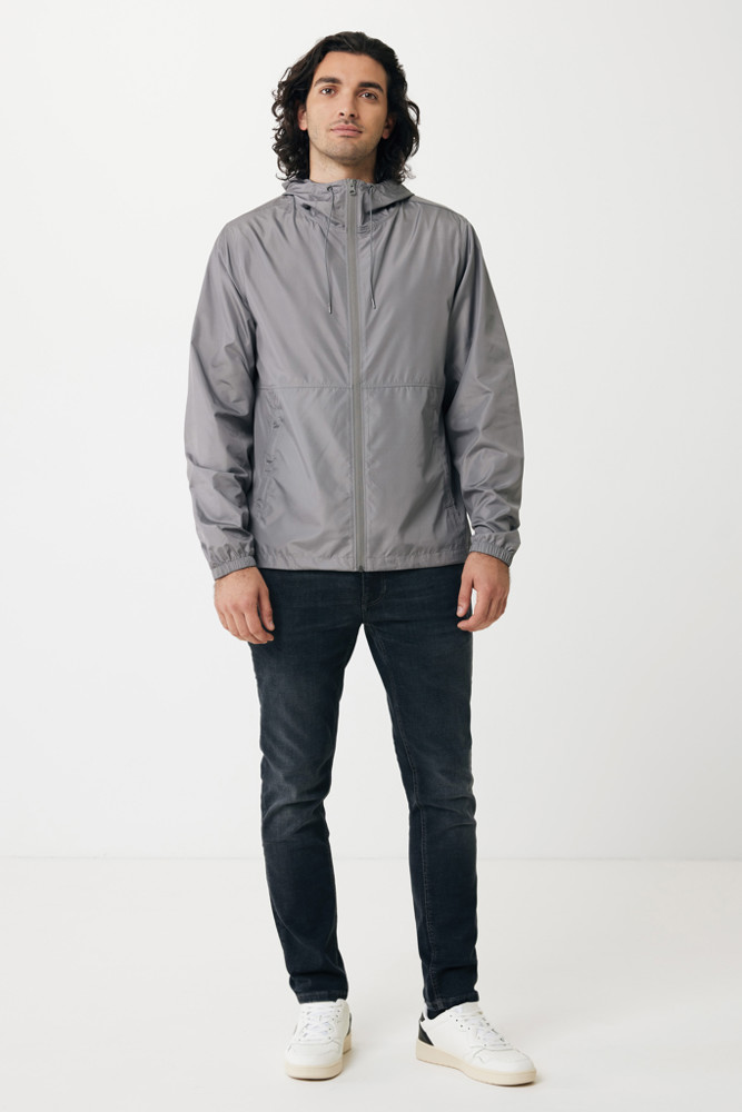 IQONIQ Logan gerecycled polyester lichtgewicht jas