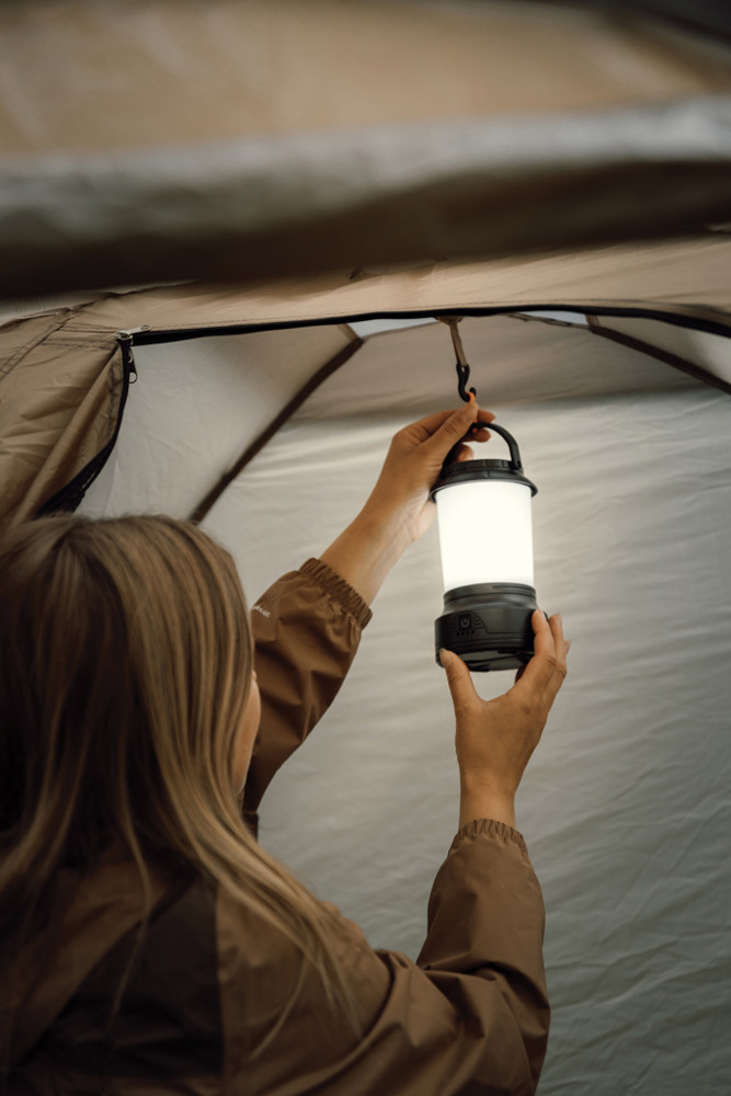 Nordic Drift Everest RCS campinglantaarn met handdynamo